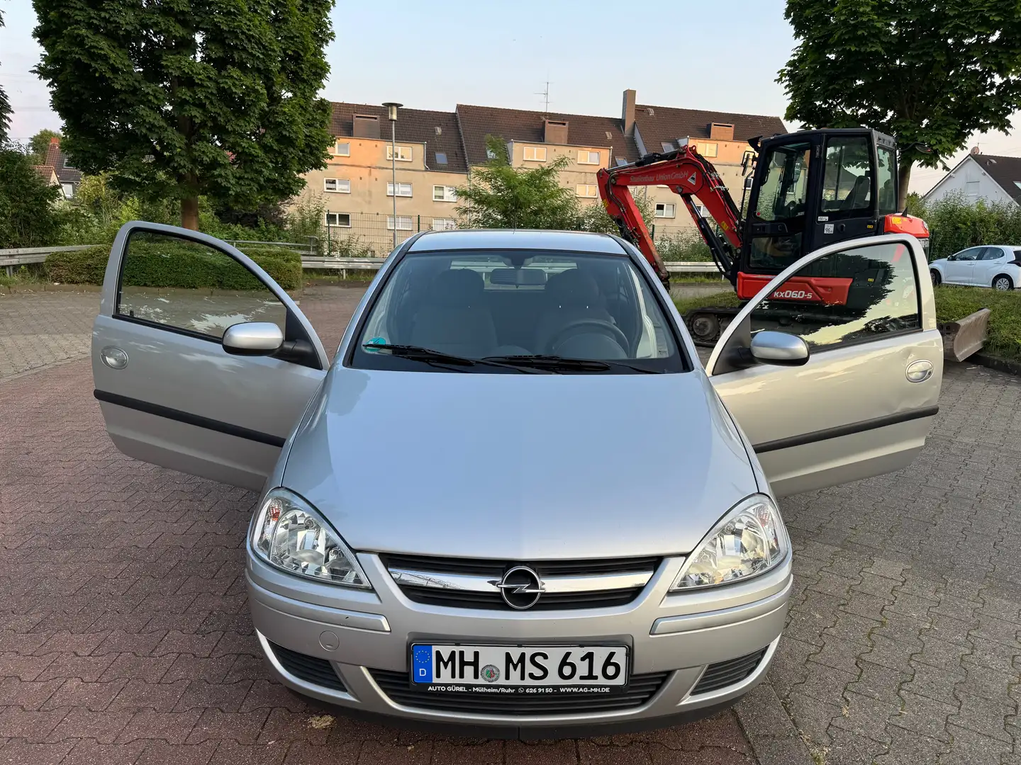 Opel Corsa Basis KLIMA.SERVO.AIRBAG.2.HAND.TÜV NEU.TOP!! Grau - 1