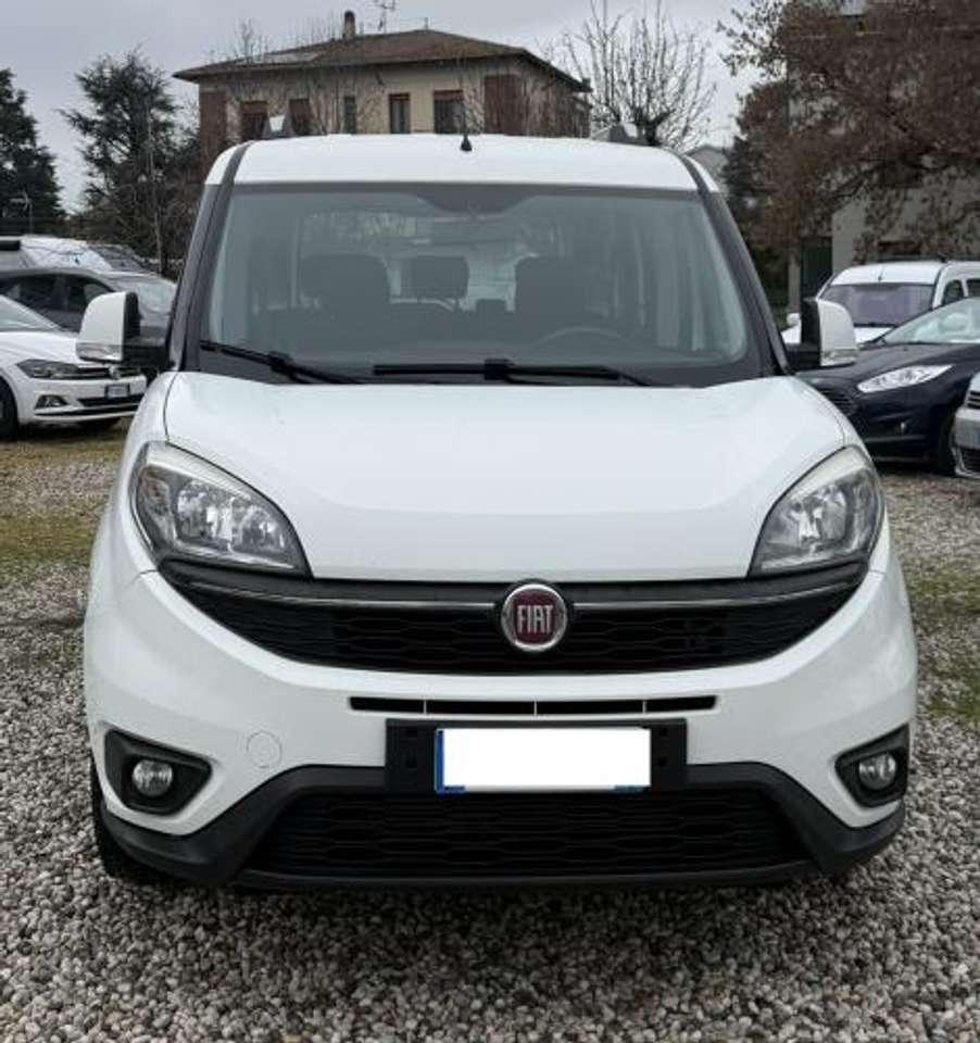 Fiat Doblo 1.4 tjt 16v natural power Lounge 120cv 7p.ti