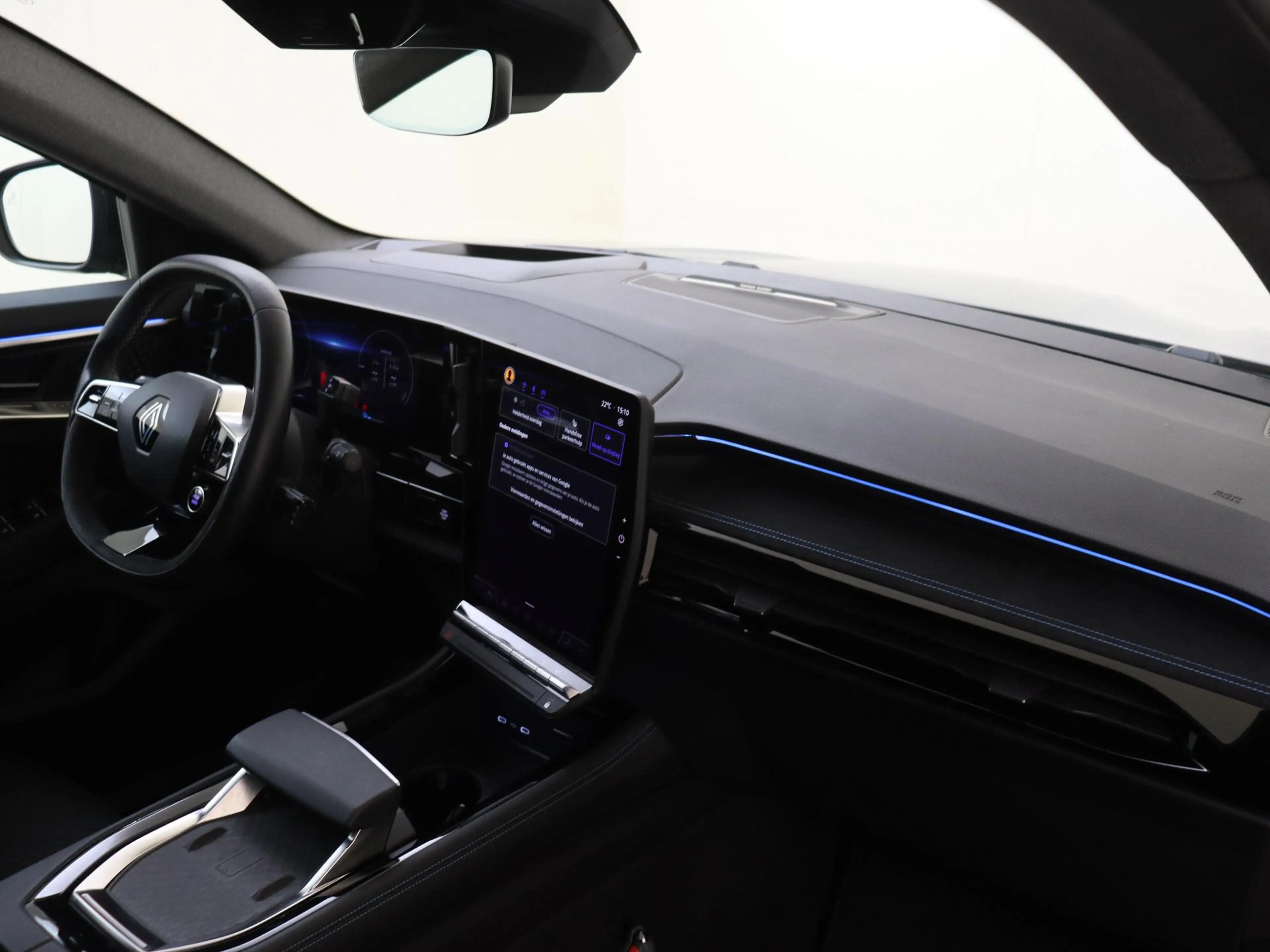 Renault Espace E-Tech full hybrid 200 esprit Alpine 7p. Panoramad — photo 5