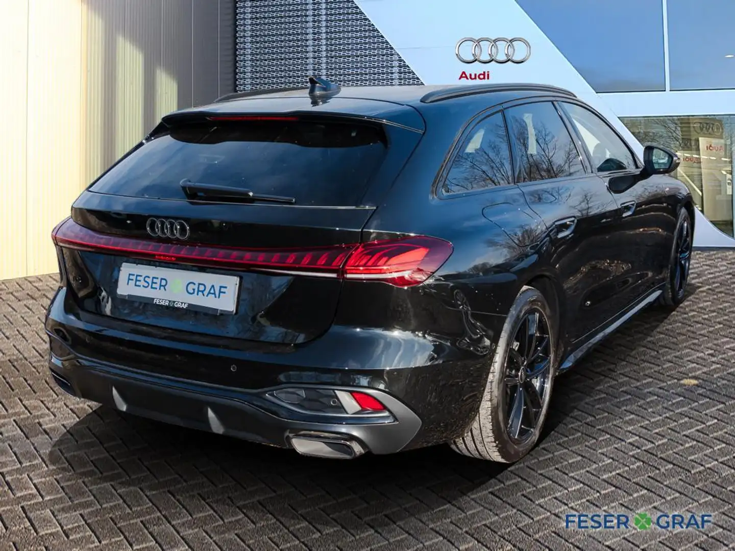 Audi A5 Avant TFSI S line/Navi+/ACC/TECH/Optik schwarz Schwarz - 2