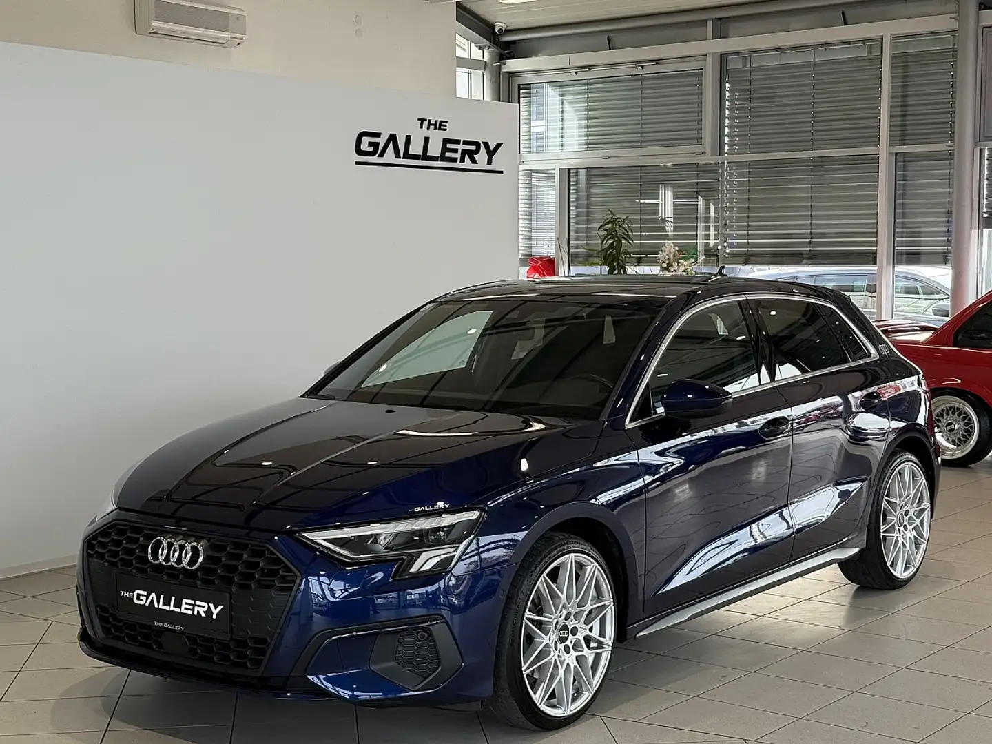 Audi A3 SB 30 TFSI S-tronic*Virtual*Spur*Sitzheizung*DSP Blau - 2