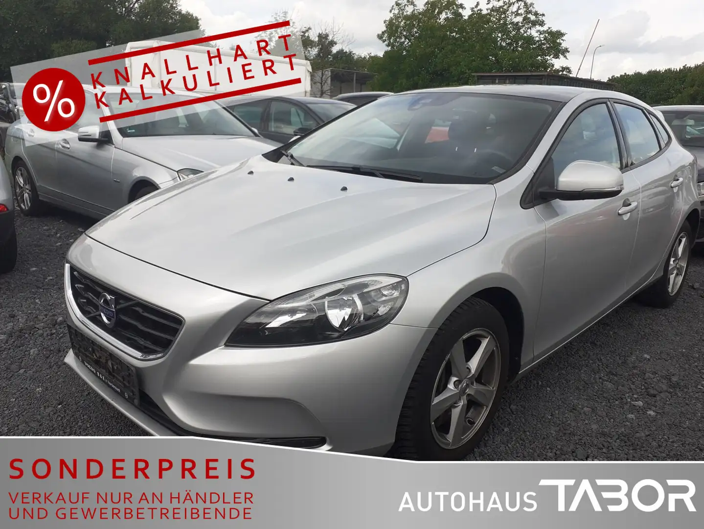 Volvo V40 D3 Geartronic Linje You! Pano RFK SHZ Klima - 1
