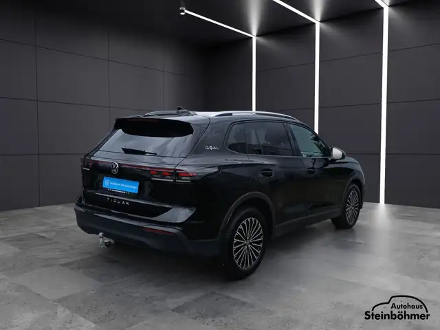 Volkswagen Tiguan view 8