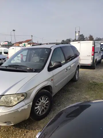Chrysler Voyager Voyager III 2001 2.5 crd LX