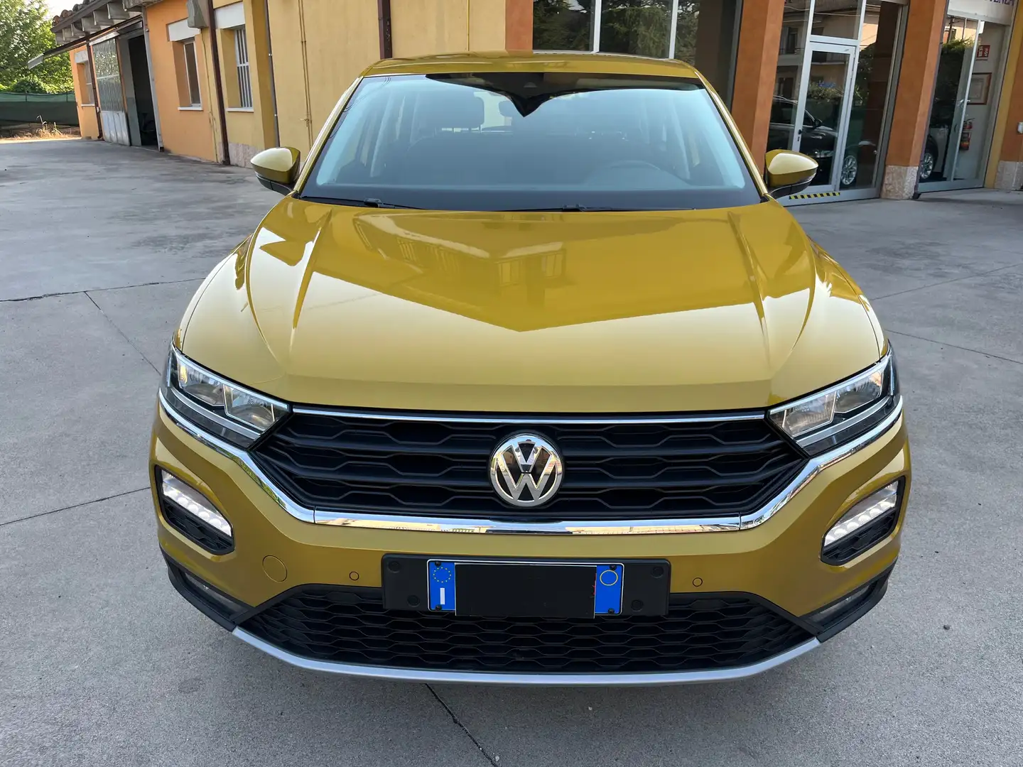 Volkswagen T-Roc 1.6 tdi Style 51.000km! NEOPATENTATI! UNICOPROP! Amarillo - 2
