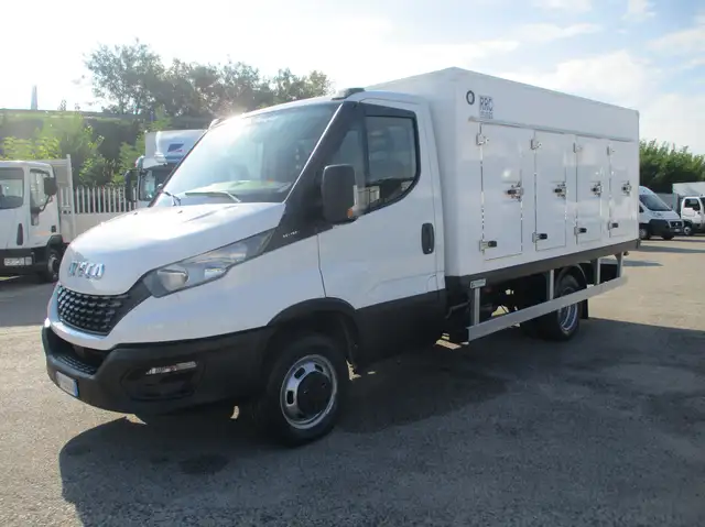 Iveco Daily 35C16 3000 160CV E6 FRIGO 8 SPORTELLI RRC 10/2028