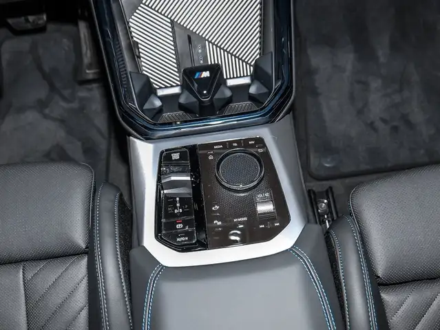 BMW X3 view 15