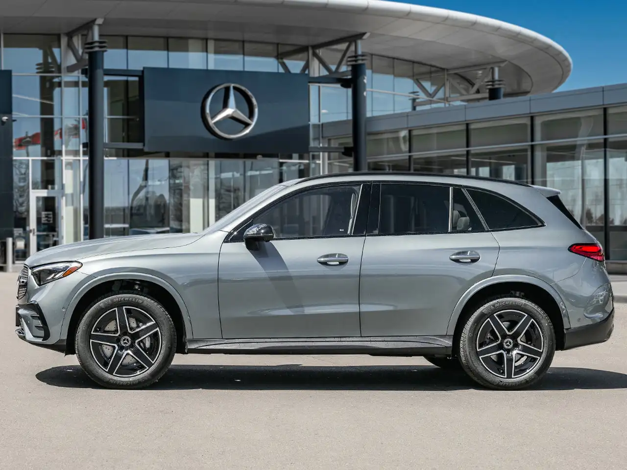 Mercedes-Benz GLC снимка Mercedes-Benz GLC
