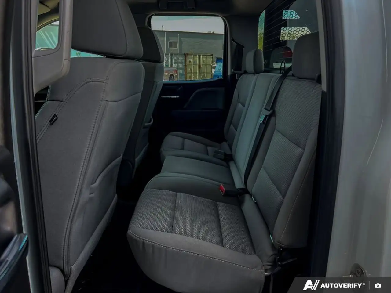 Chevrolet Silverado 1500 снимка Chevrolet Silverado 1500