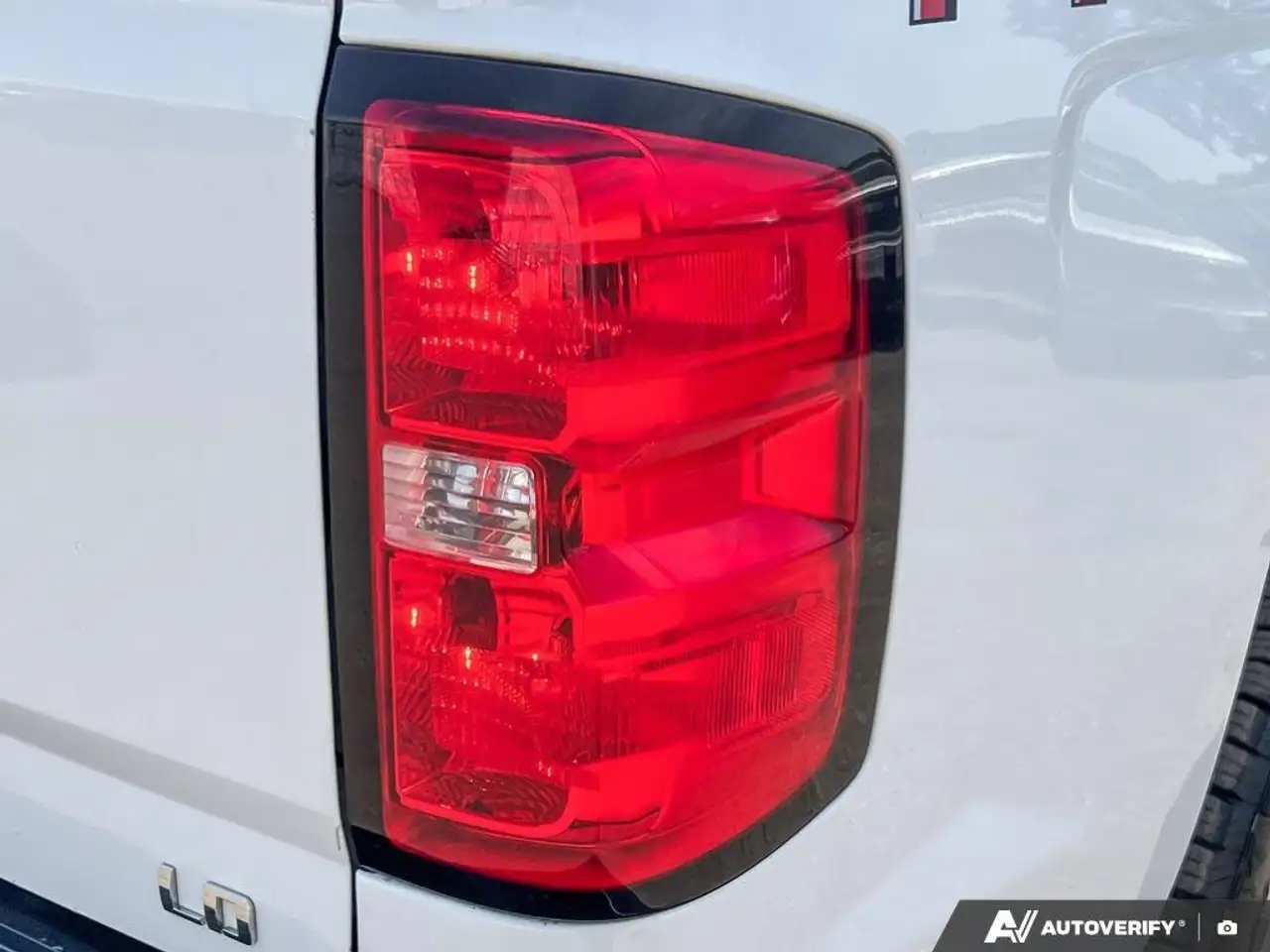 Chevrolet Silverado 1500 снимка Chevrolet Silverado 1500