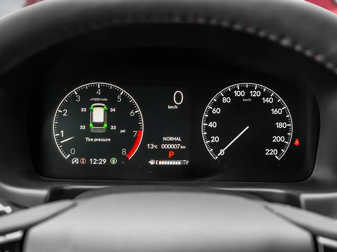 Honda Odyssey снимка Honda Odyssey