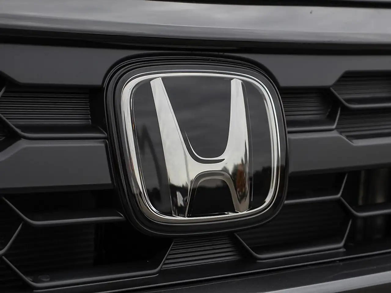 Honda Odyssey снимка Honda Odyssey