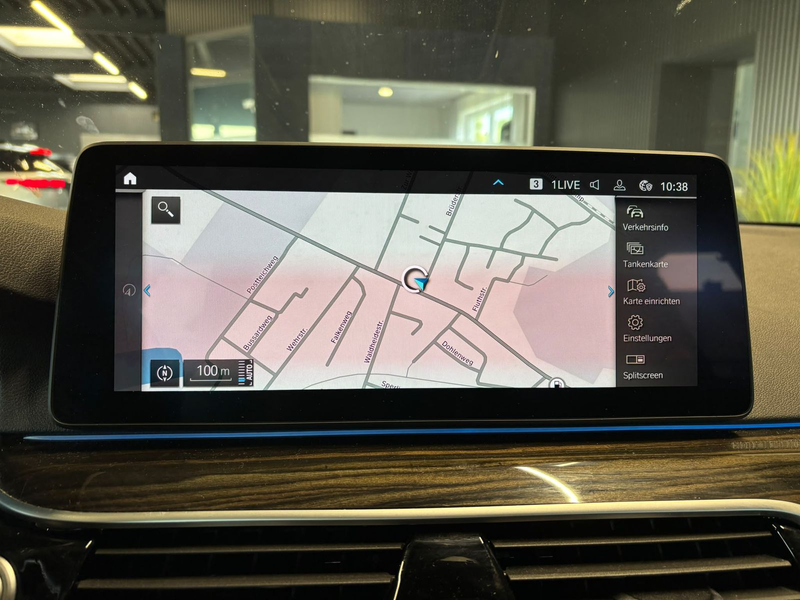 BMW 520 e Business 8G AHK/18Zoll/Driving Assistant — photo 13