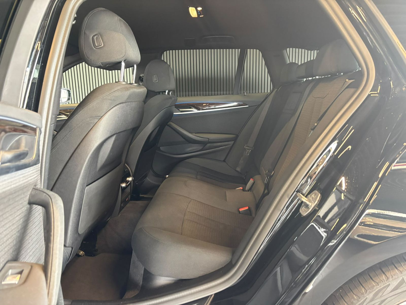 BMW 520 e Business 8G AHK/18Zoll/Driving Assistant — photo 9