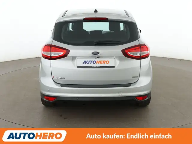Ford C-Max view 5