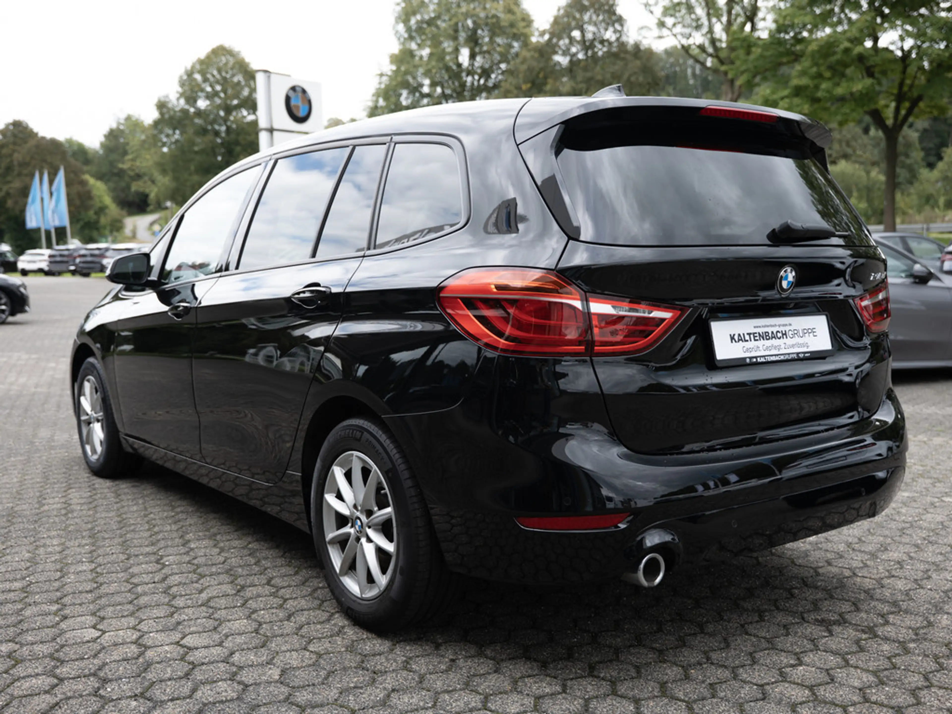 BMW 216 Gran Tourer FACEL. PANO AHK NAVI KAMERA — photo 9