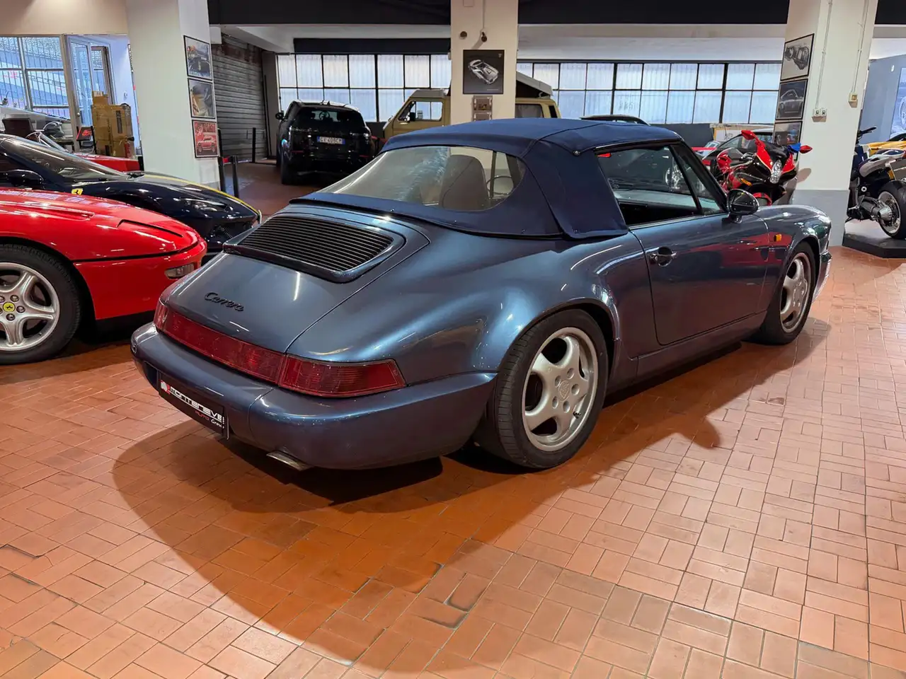 Porsche 964 Cabrio-Baltic Blu-Pelle Blu-Capote Blu, foto 6