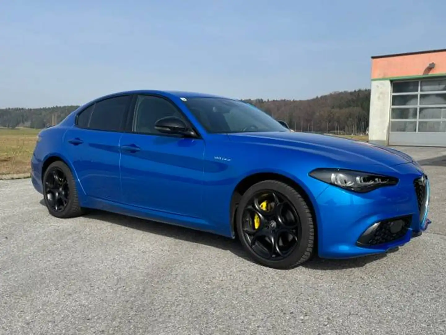 Alfa Romeo Giulia Giulia Veloce 2,0 280 ATX AWD Veloce Blau - 2