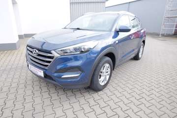 1.6 blue 2WD/AHK/Navi/SH/Kamara