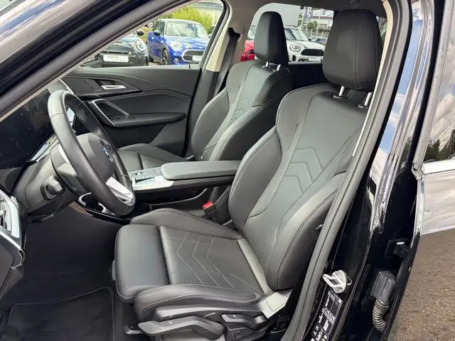 BMW X1 view 11