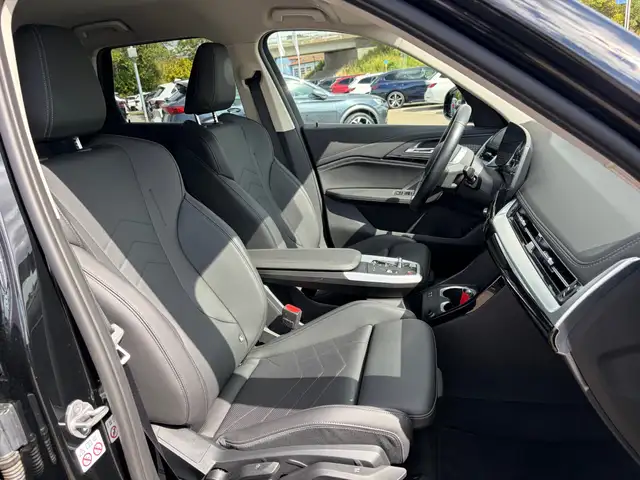 BMW X1 view 13