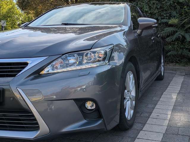 Imagine Lexus CT 200h CT 200h