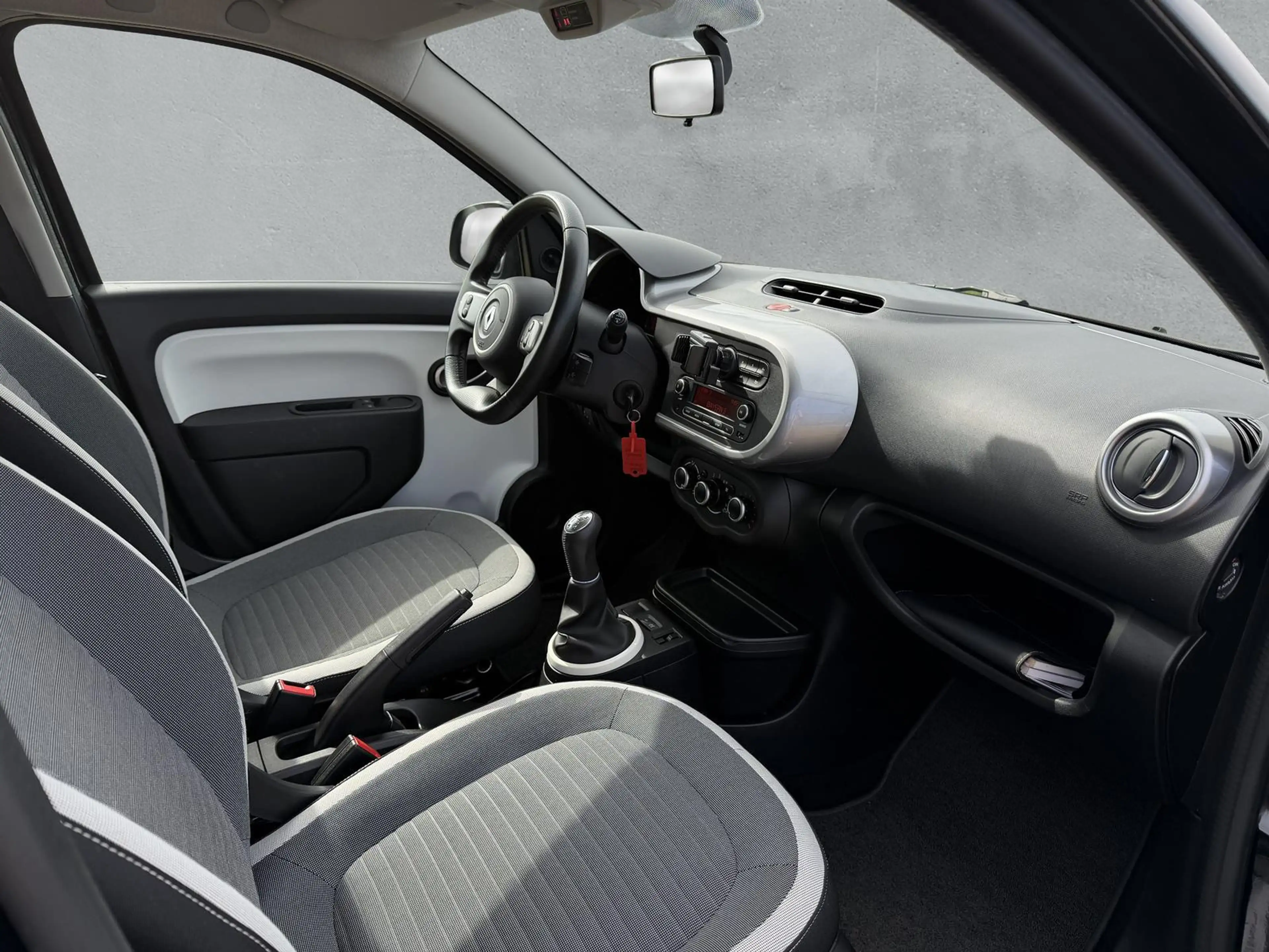 Renault Twingo Limited 1.HAND*8-FACH*SCHECKHEFTGEPFLEGT* — photo 15