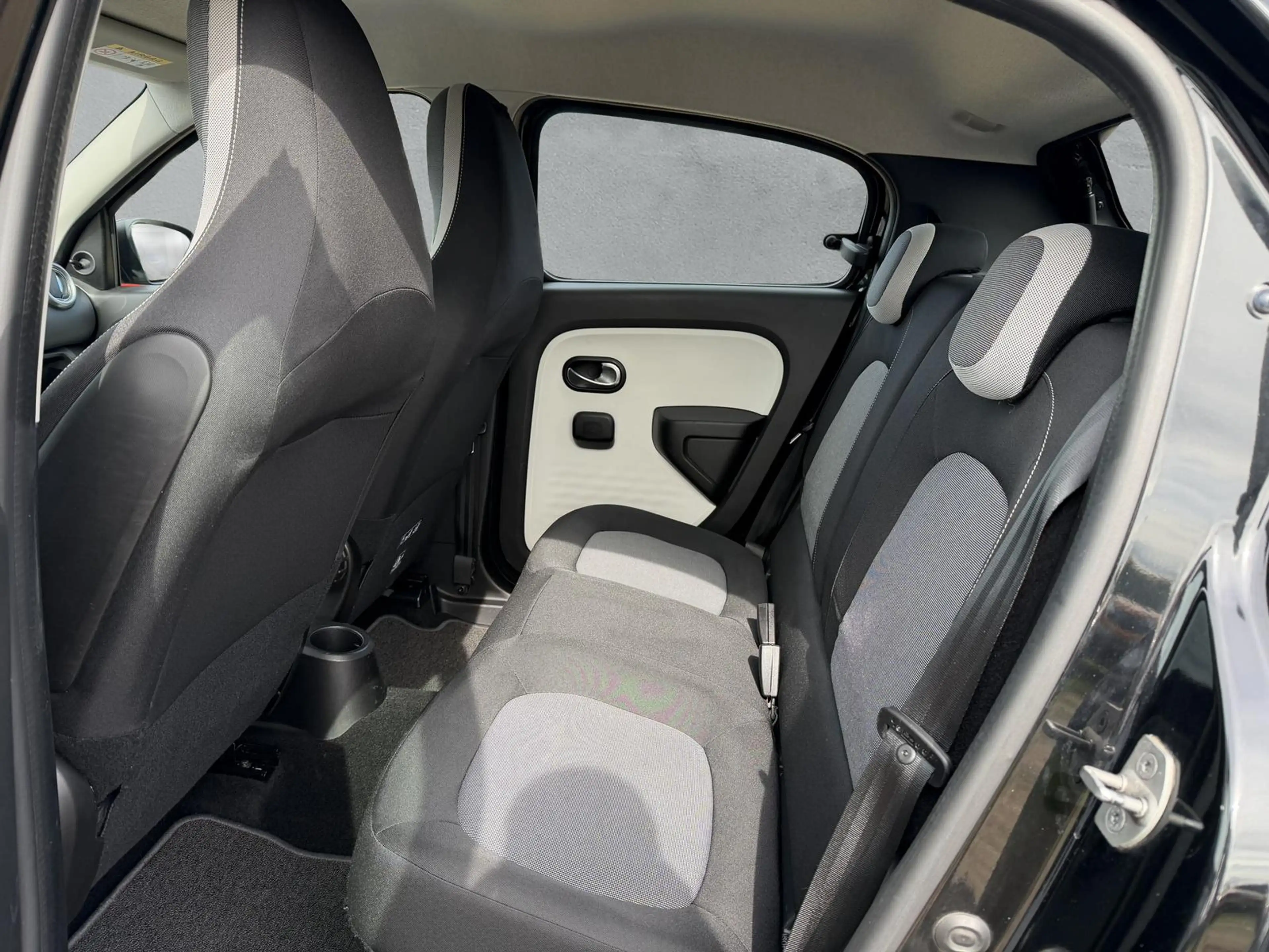 Renault Twingo Limited 1.HAND*8-FACH*SCHECKHEFTGEPFLEGT* — photo 12
