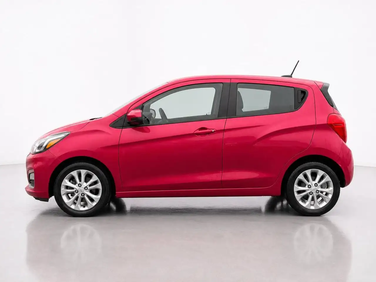 Chevrolet Spark photo Chevrolet Spark
