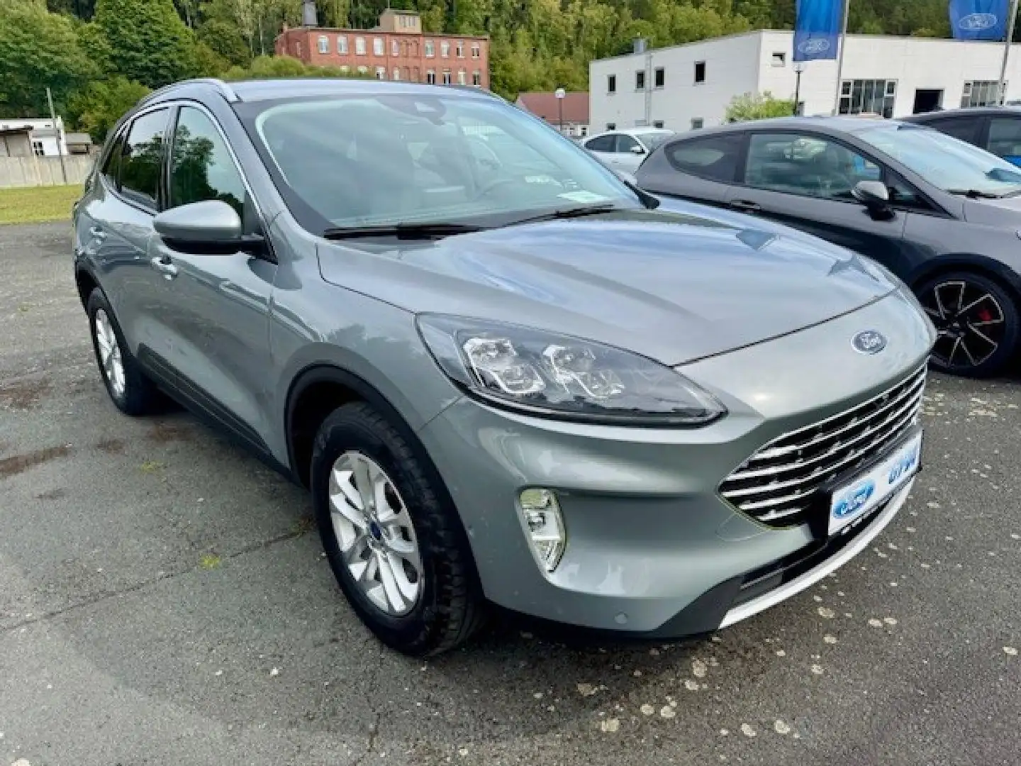 Ford Kuga Plug-In Hybrid Titanium X Silber - 2