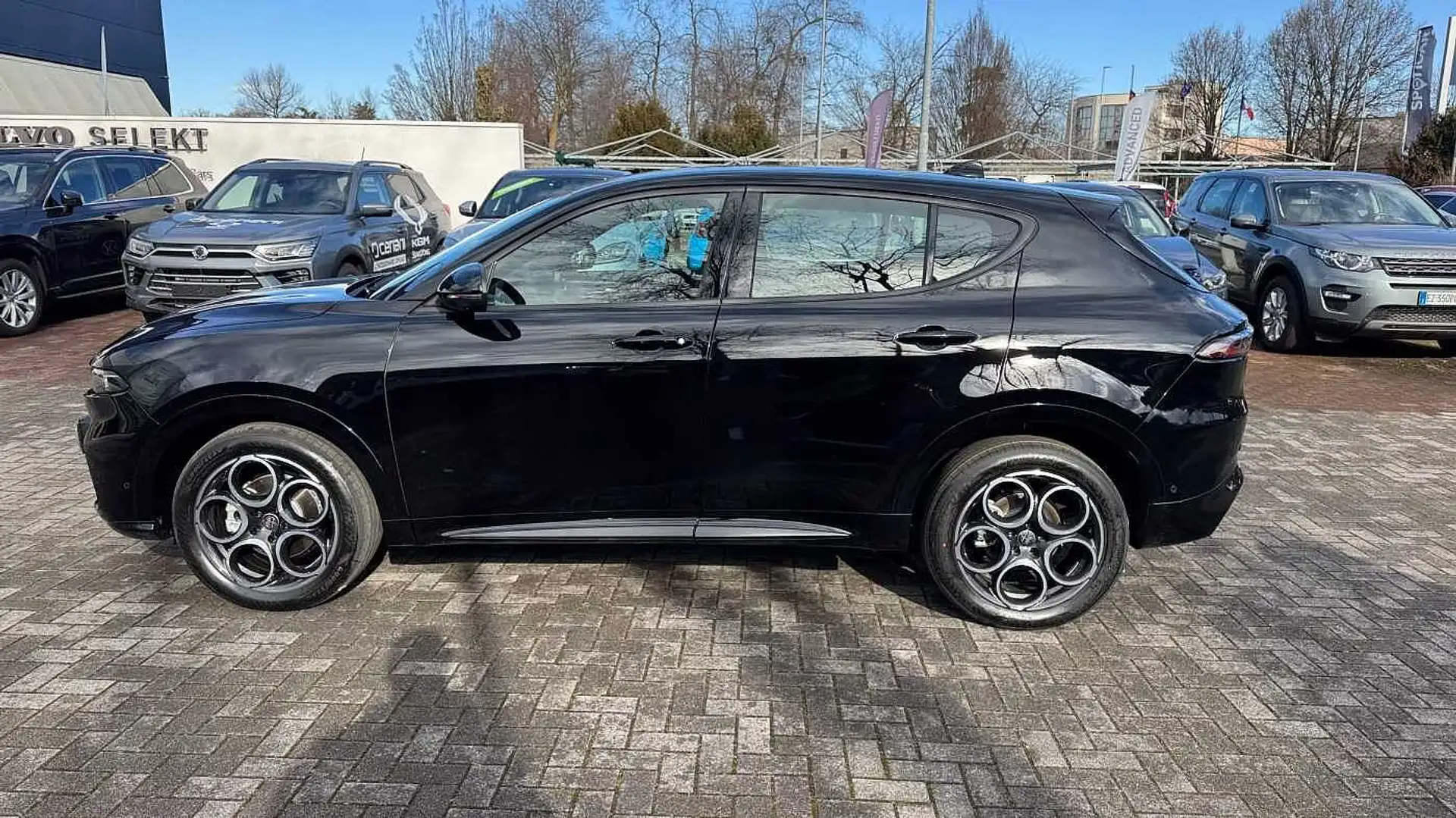 Alfa Romeo Tonale 1.6 diesel 130 CV TCT6 Sprint Nero - 2