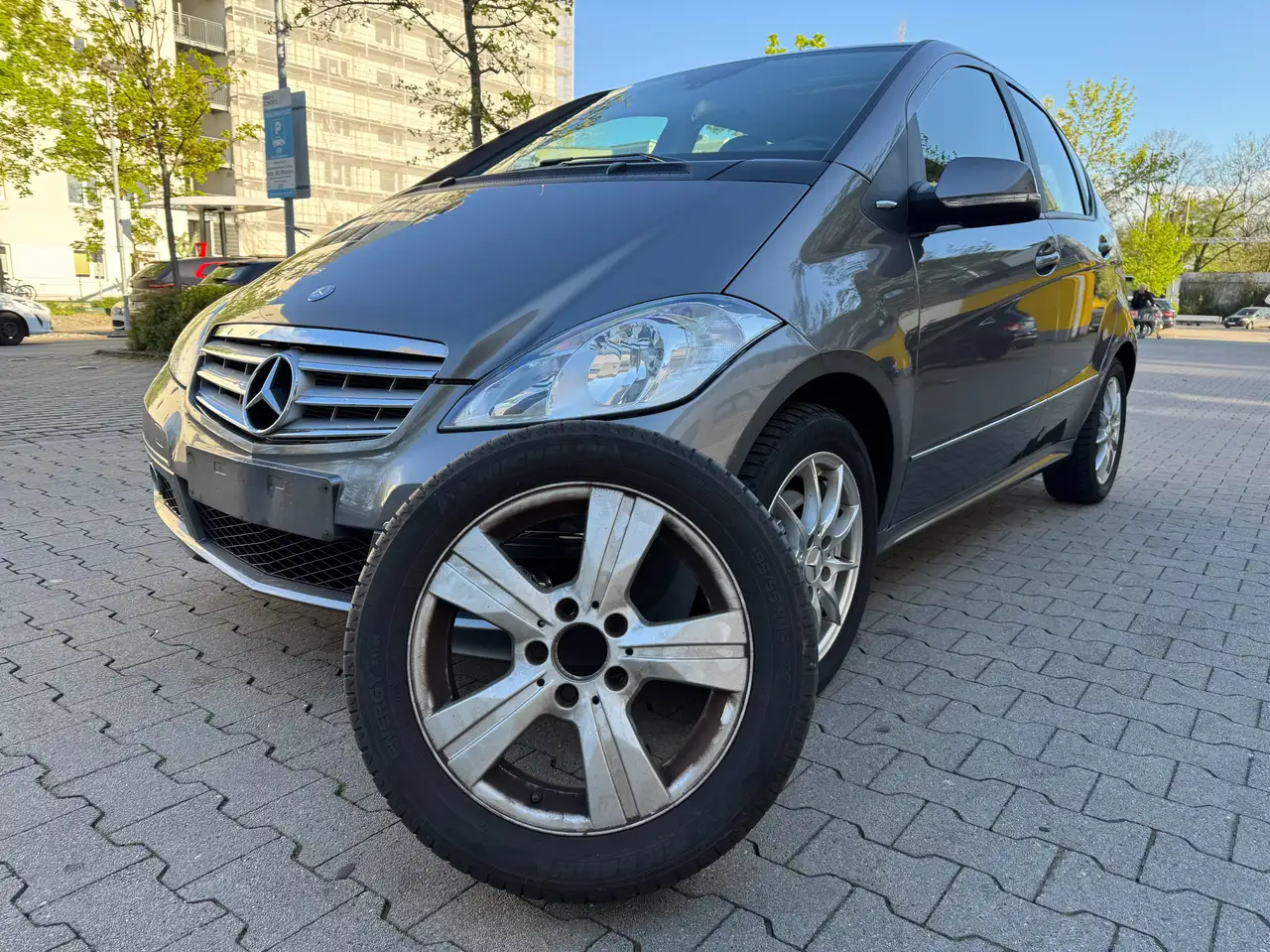 Mercedes-Benz A 170