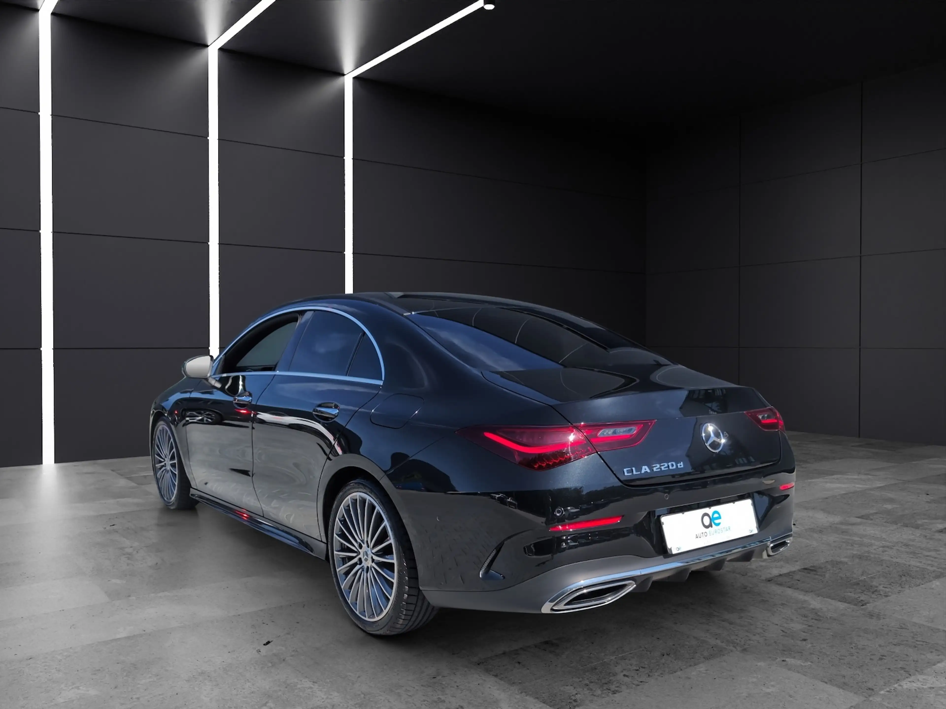 Mercedes-Benz CLA 220 d AMG Line *Multibe*Distro*Ambient*Wide* — photo 4