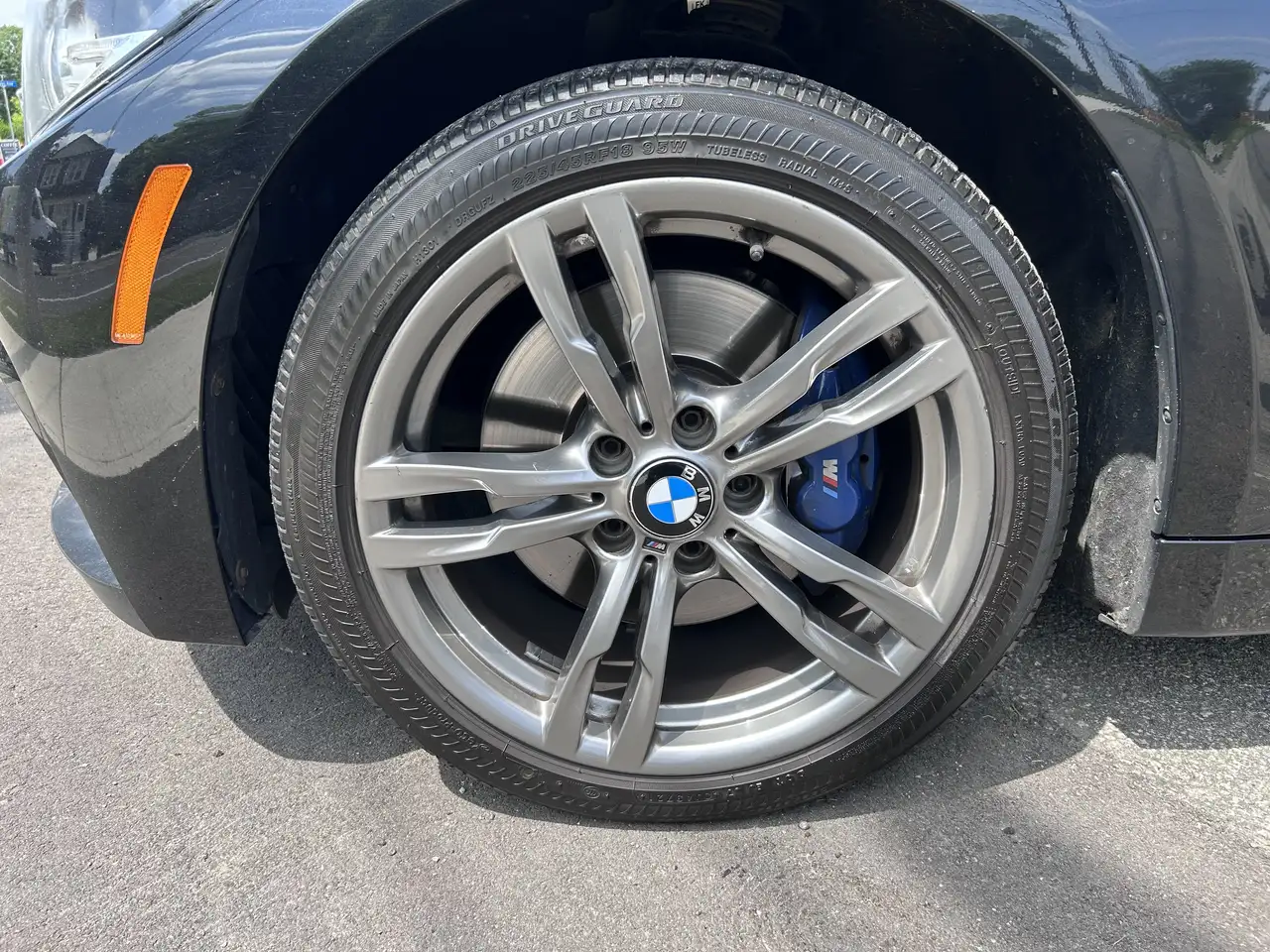 BMW 4 Series снимка BMW 4 Series
