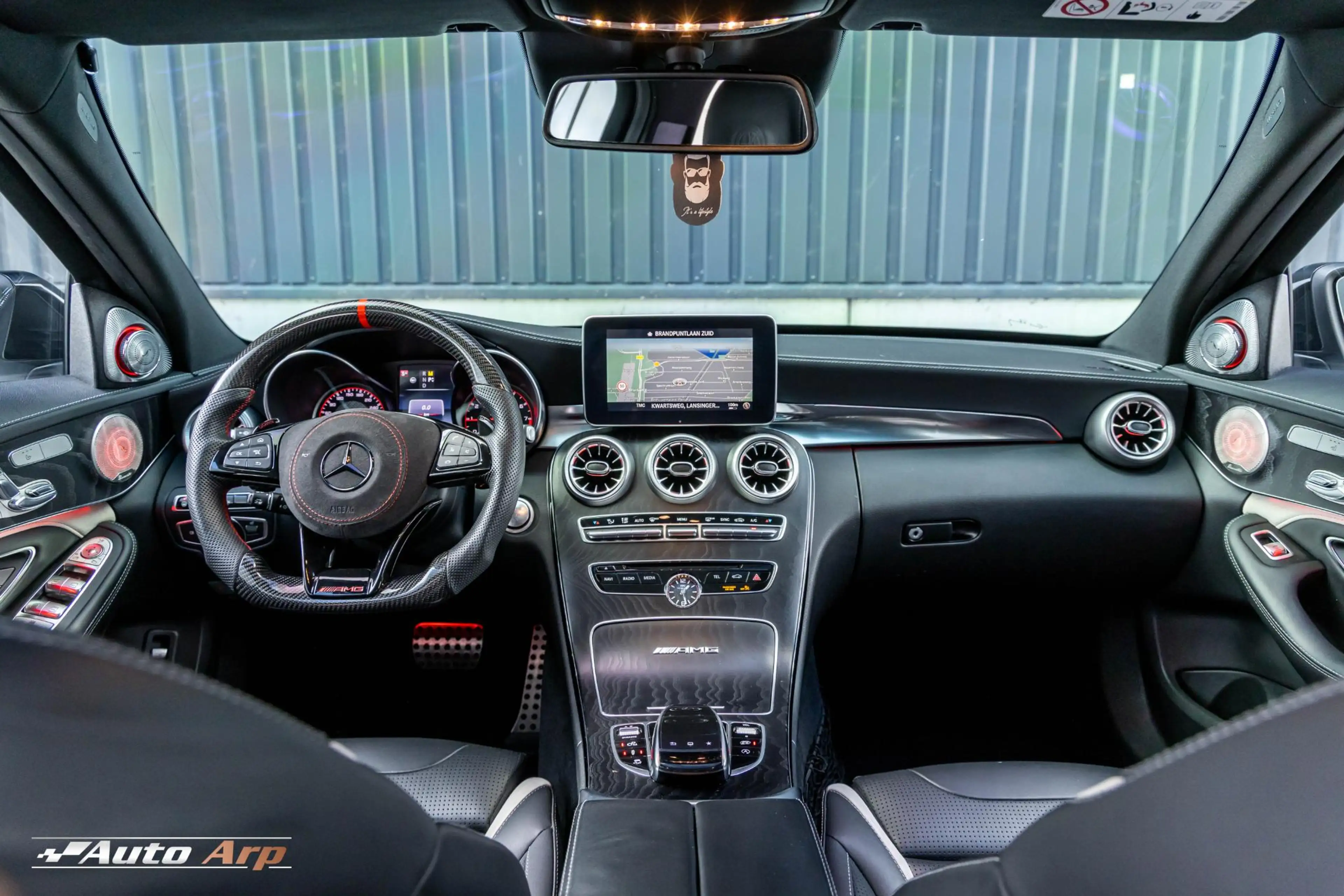 Mercedes-Benz C 63 AMG Estate S — photo 12
