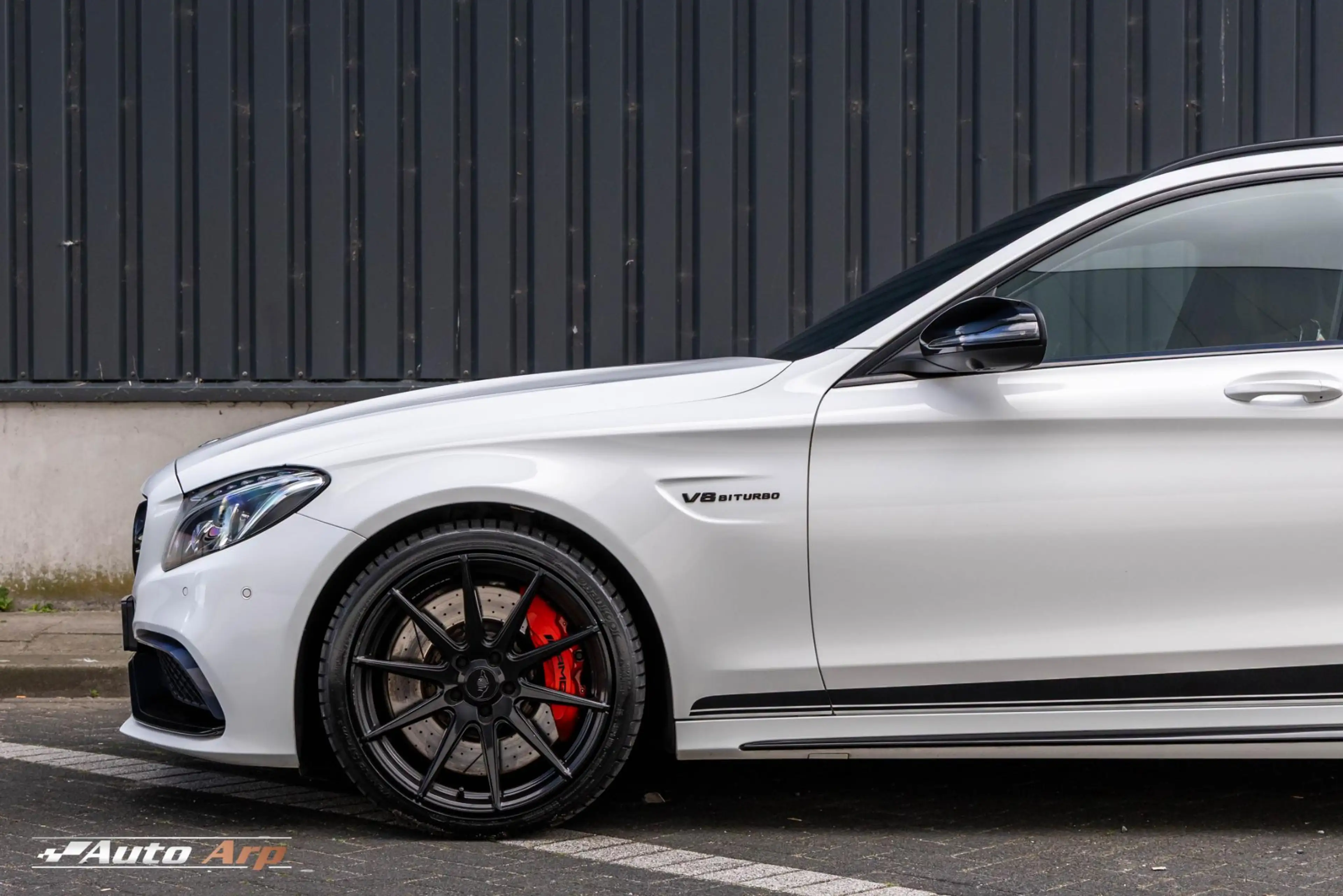 Mercedes-Benz C 63 AMG Estate S — photo 6