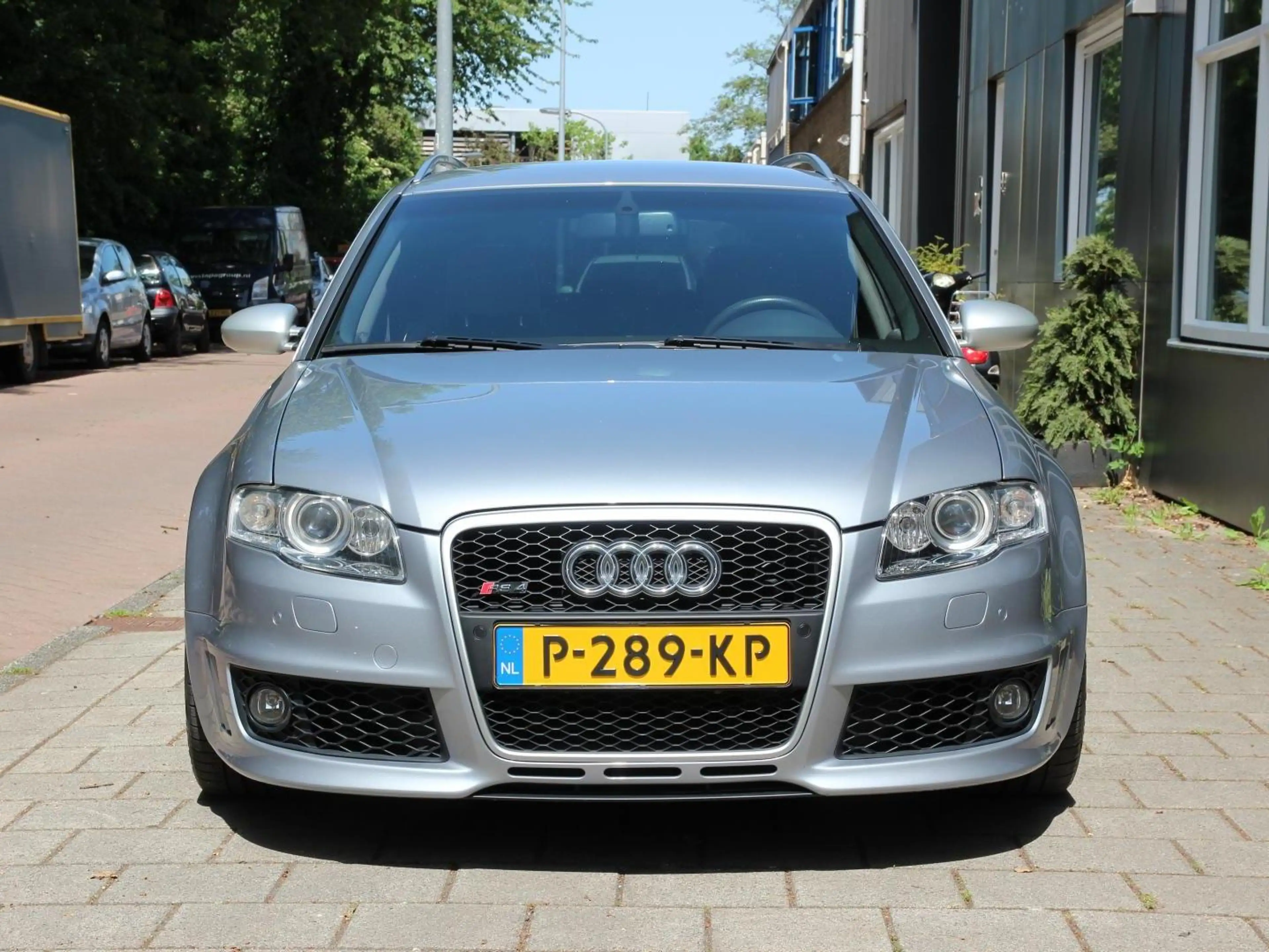 Audi RS4 B7 Avant — photo 3