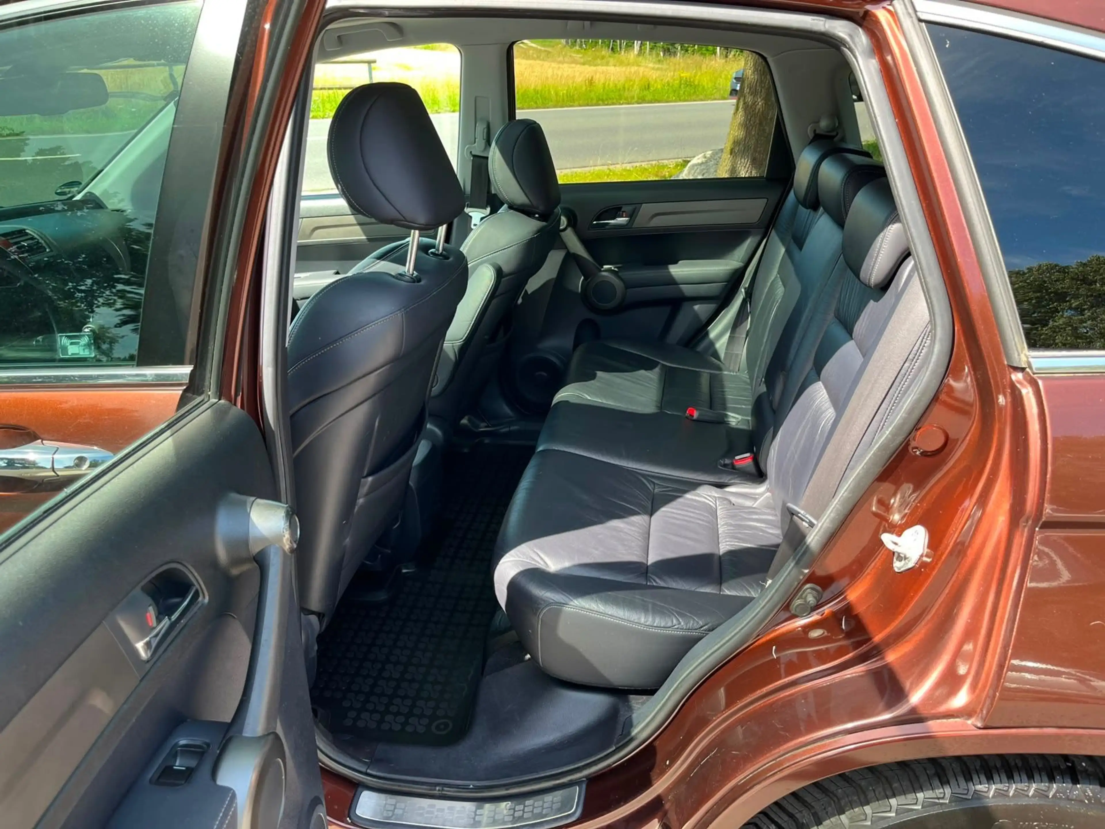 Honda CR-V Executive*Automatik*AHK*LEDER*PANO*TOP* — photo 12