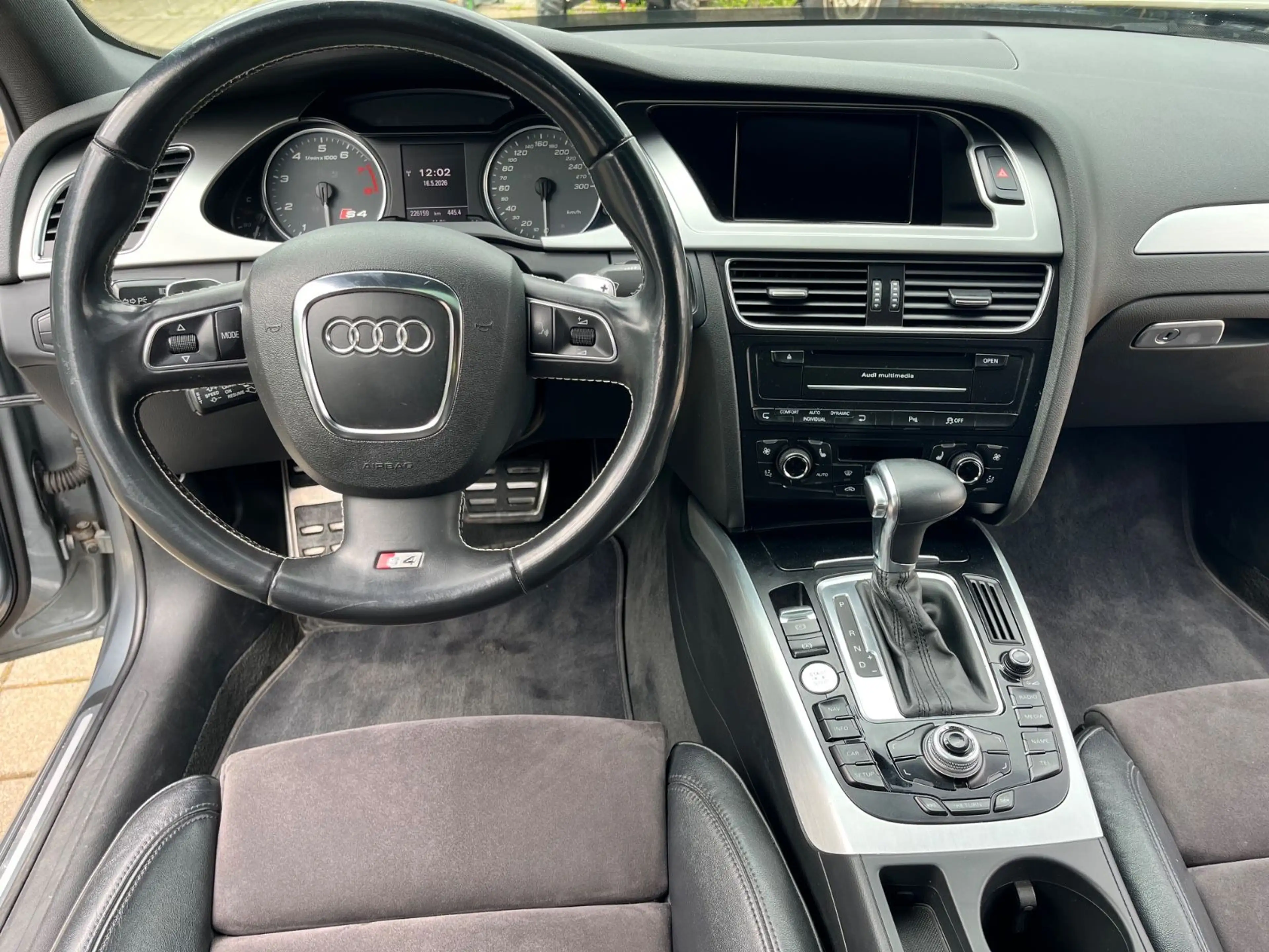 Audi S4 Avant 3.0 TFSI quattro * VOLL — photo 13