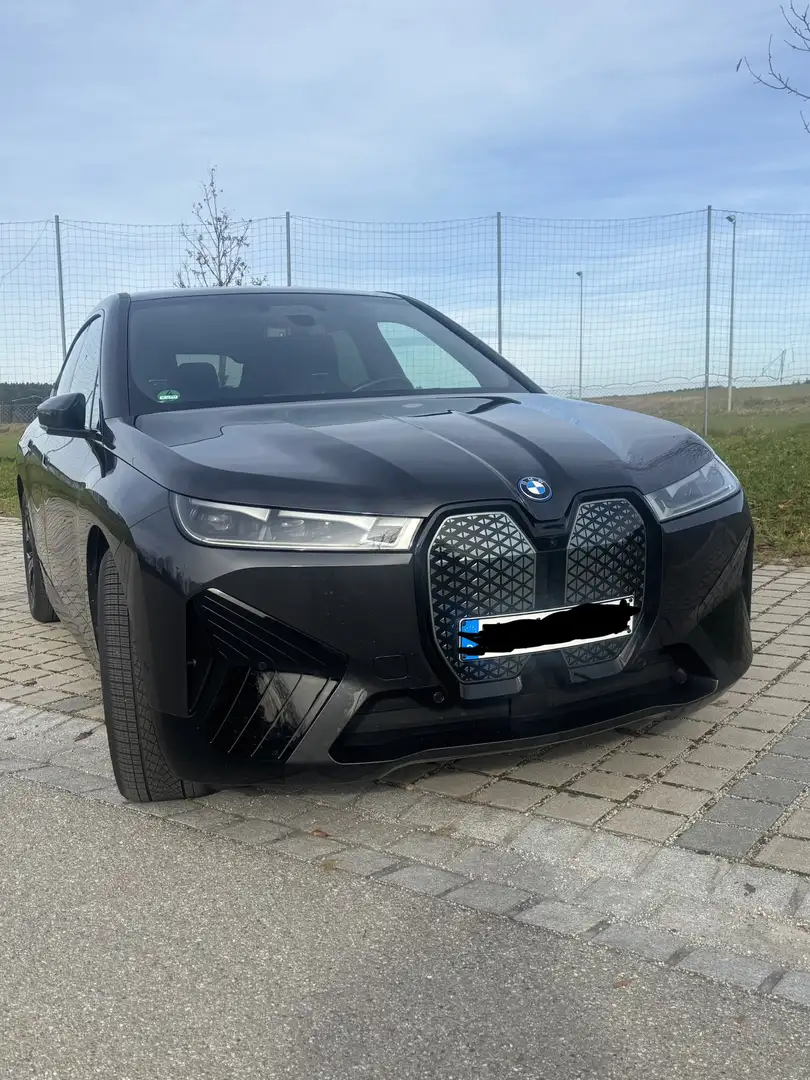 BMW iX xDrive40 - 2