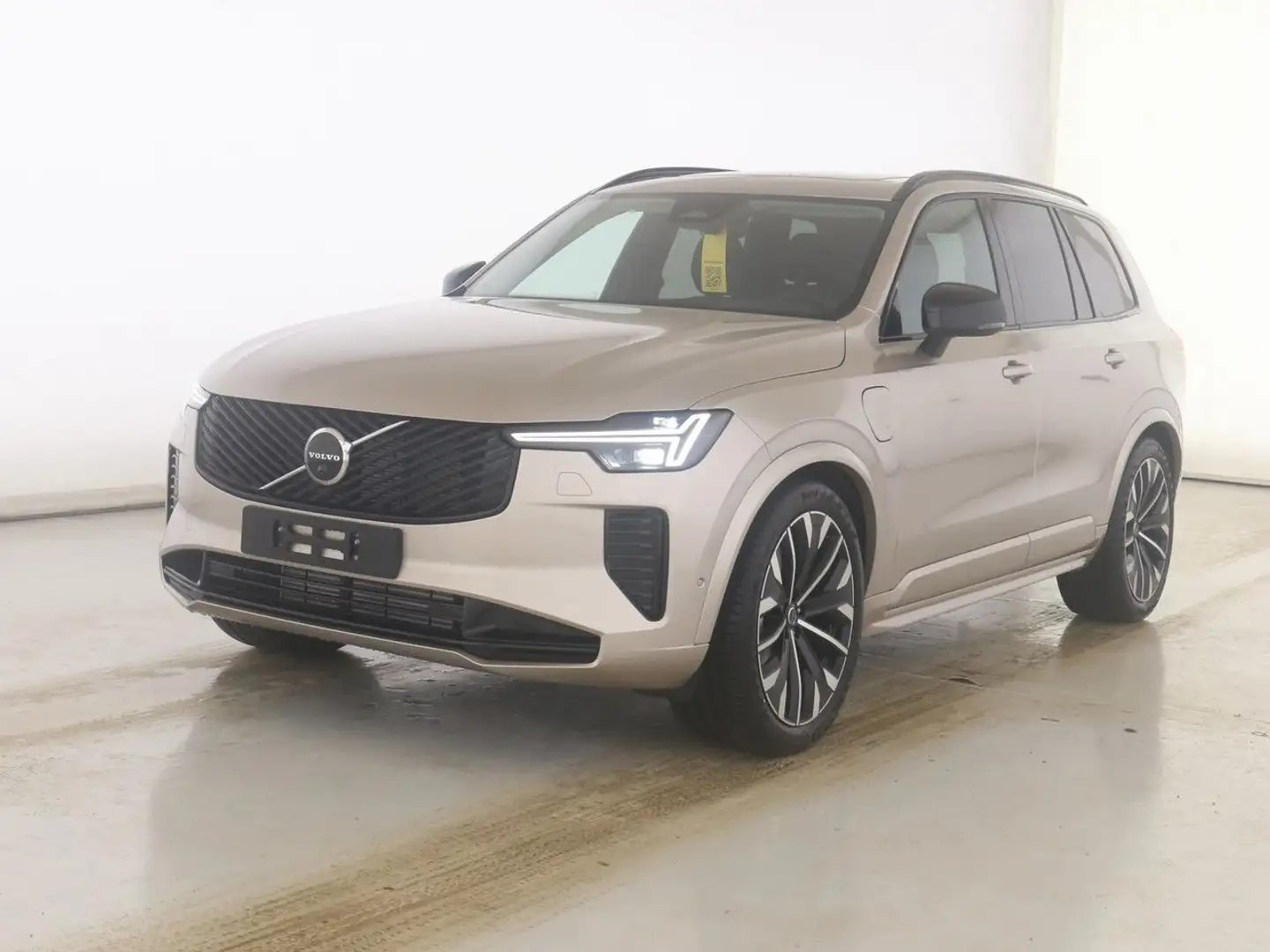 Volvo XC90 T8 Plus Dark Plug-In Hybrid LuftFw* SD*360° Braun - 1