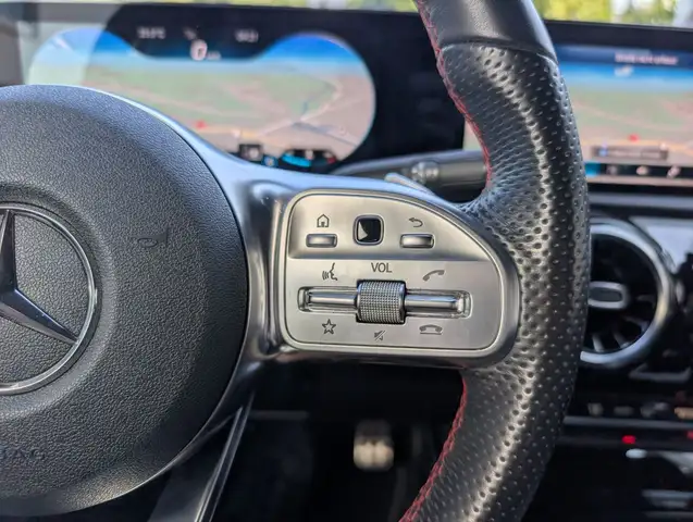 Mercedes-Benz A-Class view 14