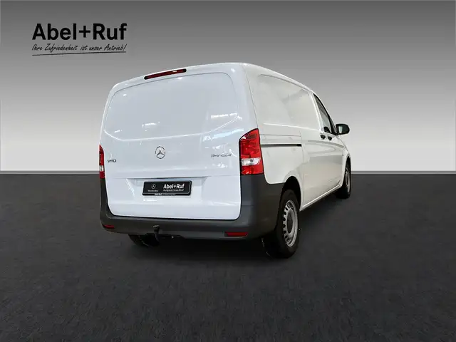 Mercedes-Benz Vito view 5