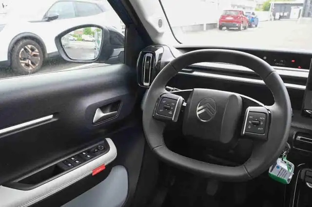 Citroen C3 view 11