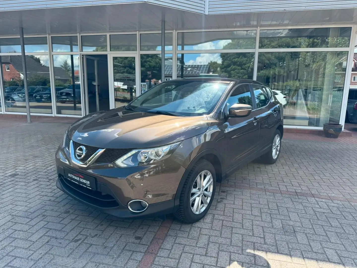 Nissan Qashqai Acenta *TOP*SERVICE NEU*KAMERA Braun - 2