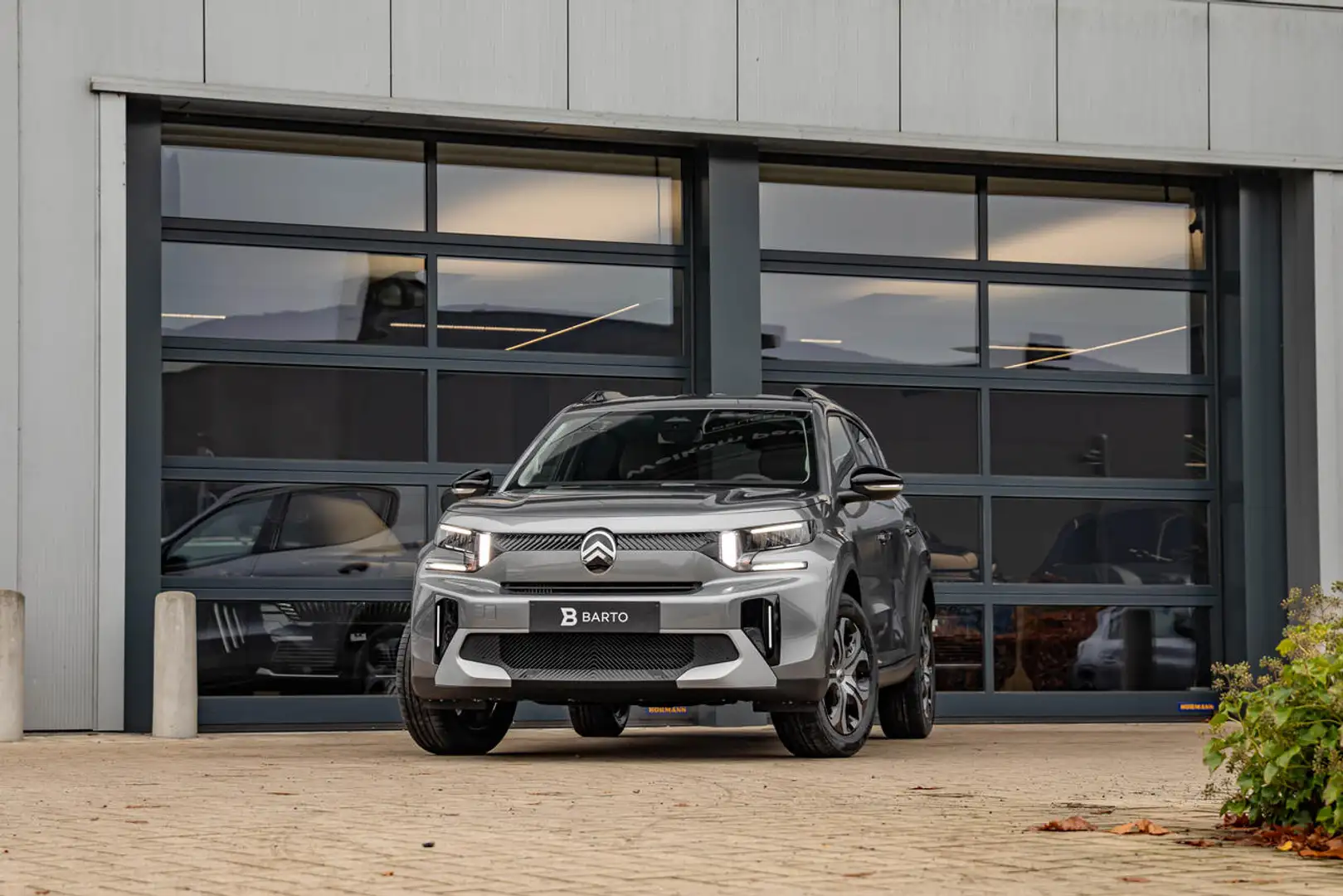 Citroen C3 Aircross 100 PK MT6 | PLUS | Camera | Airco | Apple Carp... Gris - 1