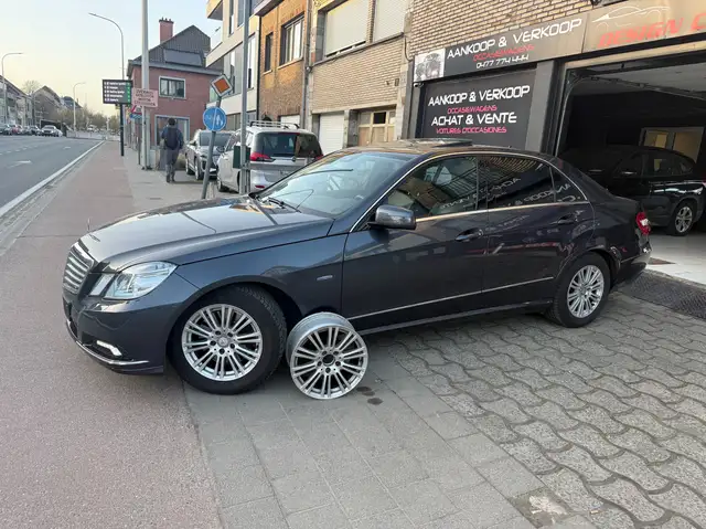 Mercedes-Benz E 350 E 350 CDI 1er Proprietaire Carnet Car Pass Histori