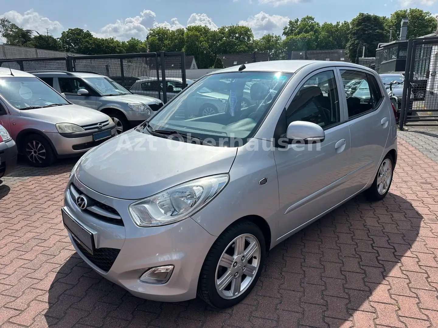 Hyundai i10 Edition+*1.HAND*KLIMA*SHZ*TÜV 04/27* - 2