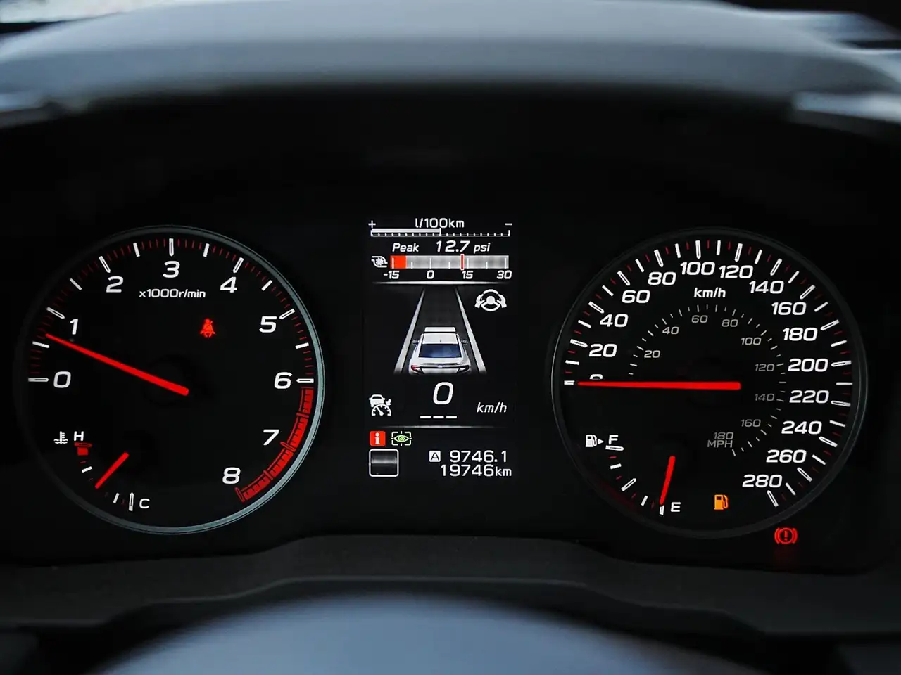 Subaru WRX снимка Subaru WRX