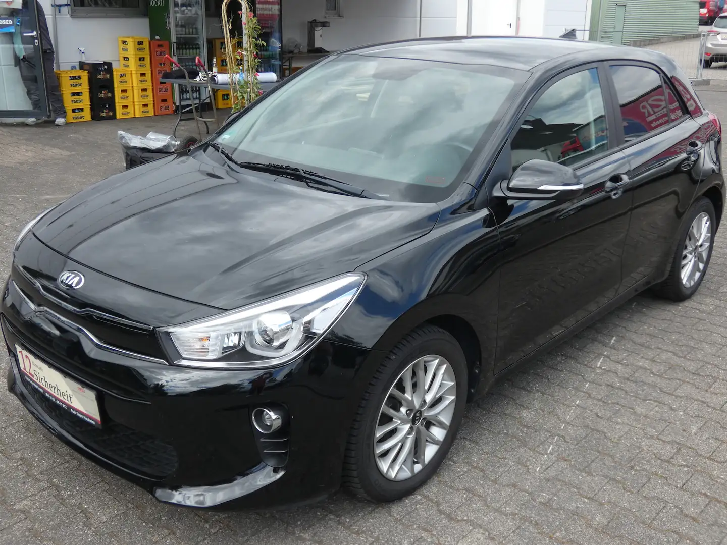 Kia Rio 1,4 Dream Team *KLIMA*ALU*PDC*KAMERA* Schwarz - 2